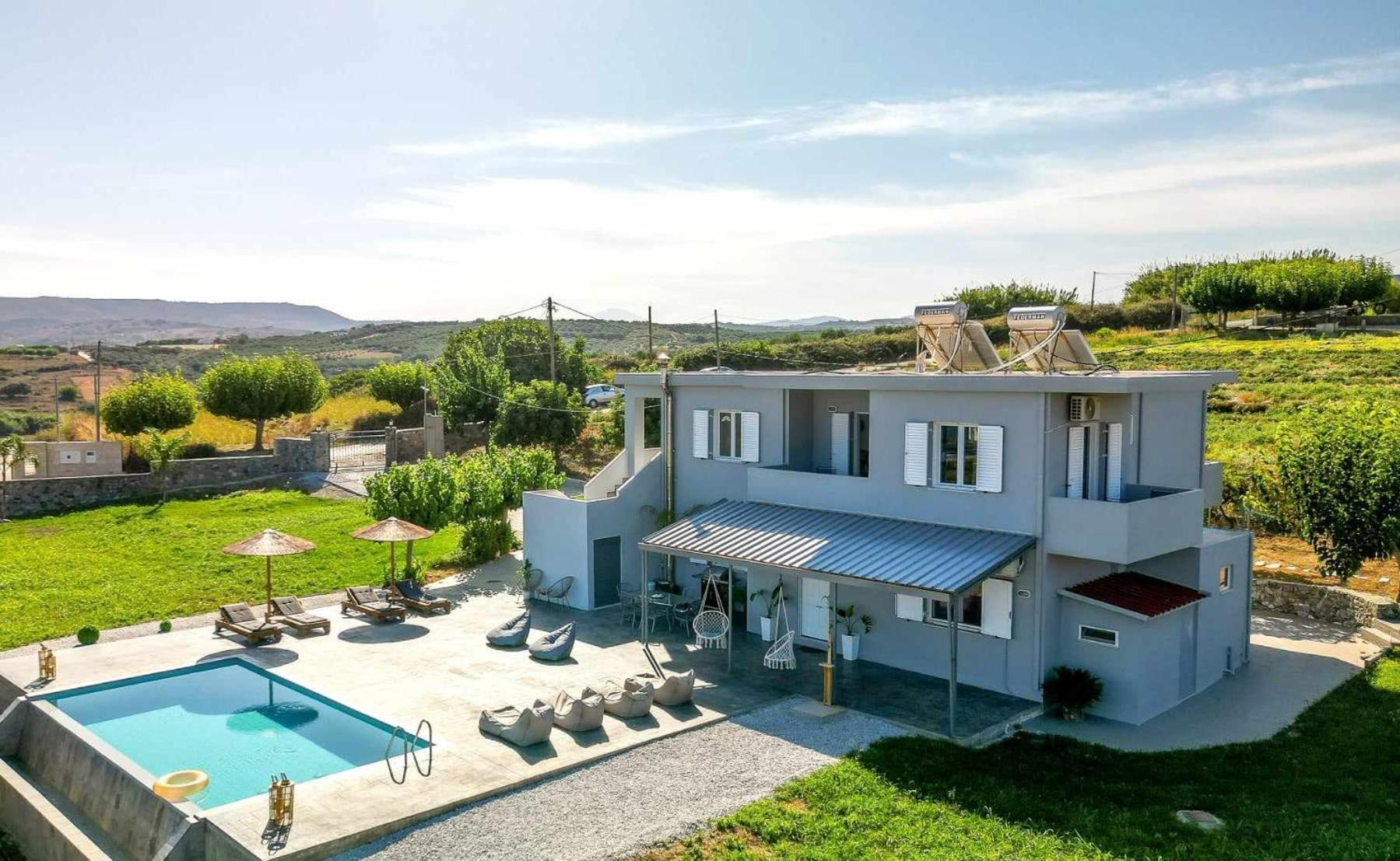 Blue Harmony Villa Dhramia Exterior photo